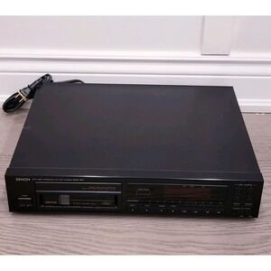 Denon DCM-444 Six-Disc CD Player  Tested & Working